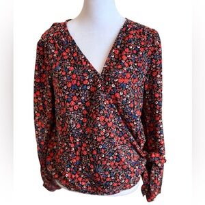 Large Universal Thread Floral Wrap Shirt